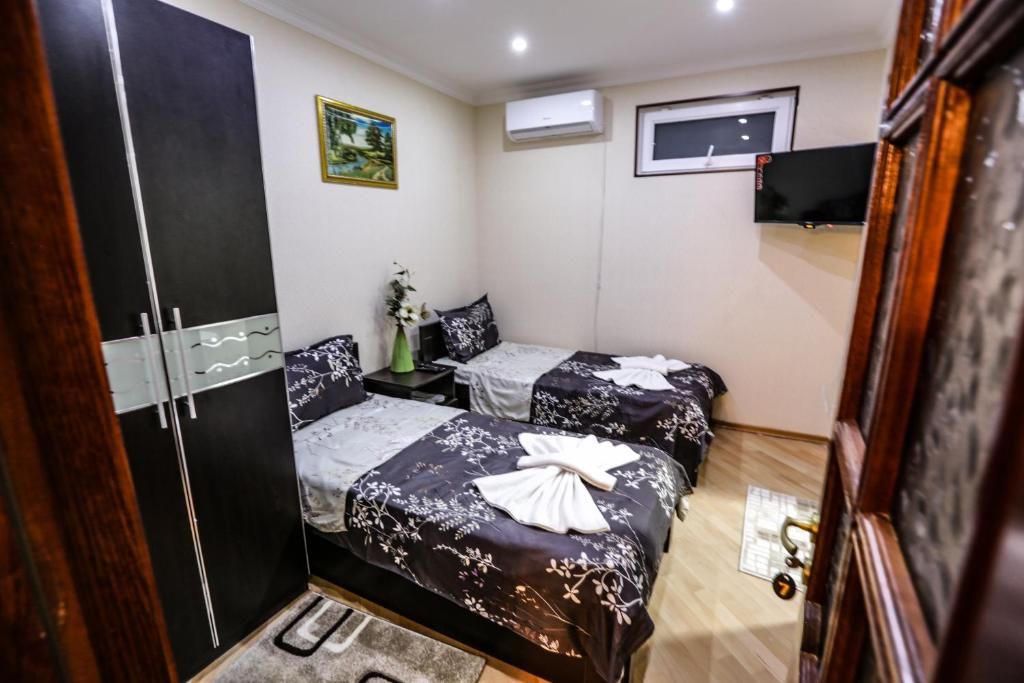 Отель Hotel S.R Тбилиси