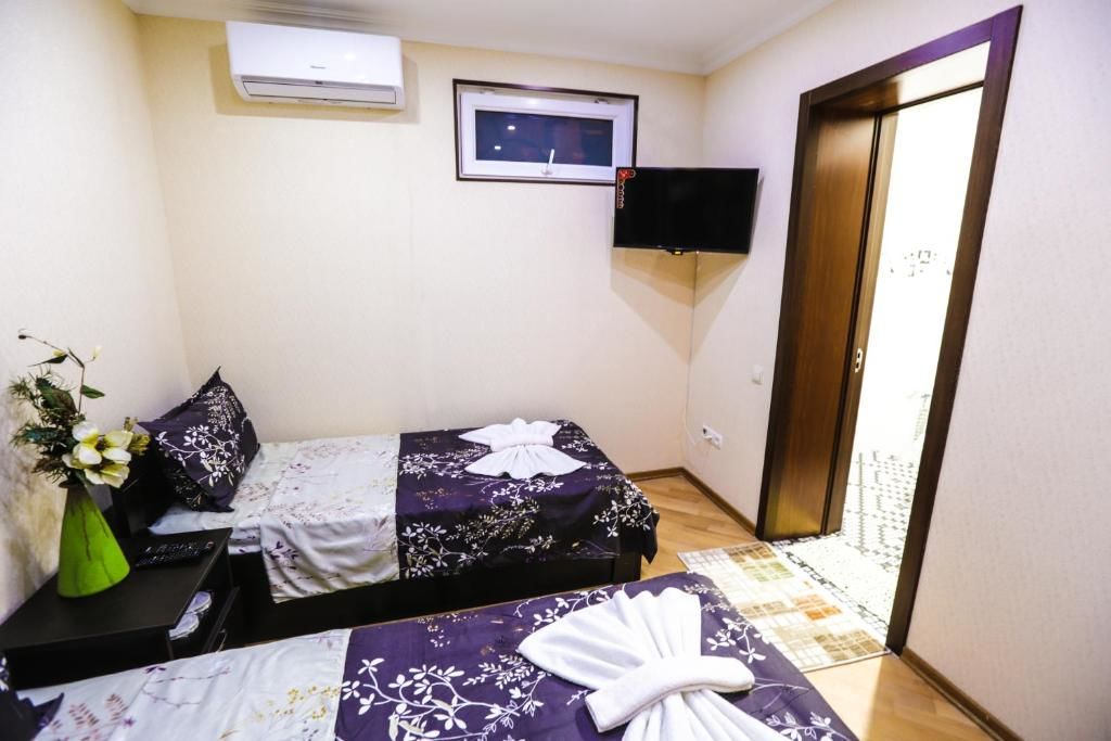 Отель Hotel S.R Тбилиси