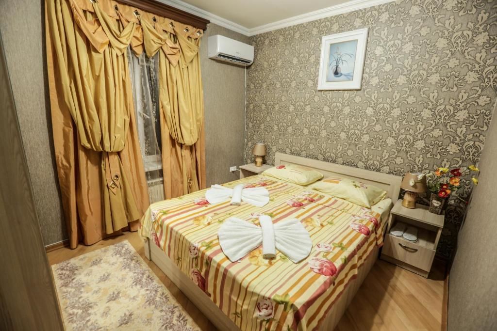 Отель Hotel S.R Тбилиси
