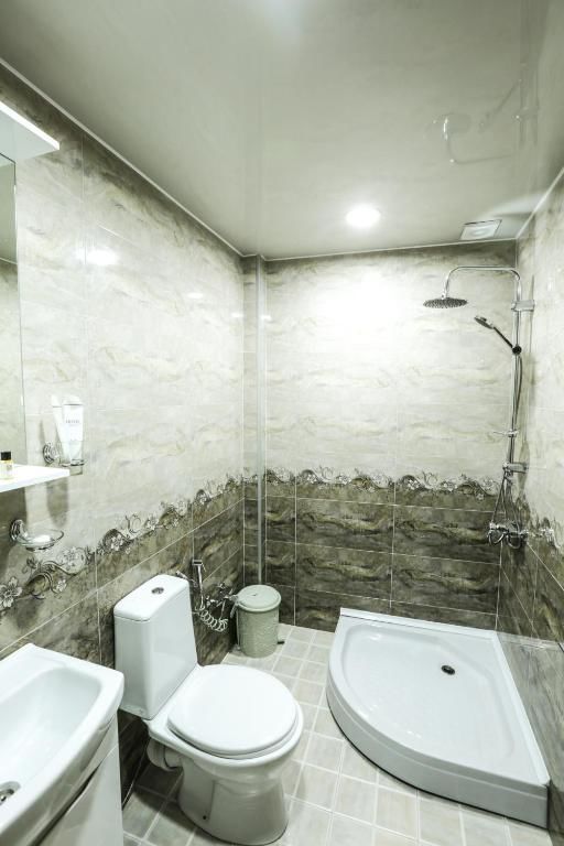 Отель Hotel S.R Тбилиси