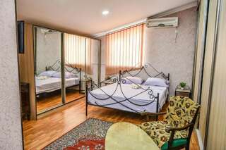 Отель Hotel S.R Тбилиси Двухместный номер Делюкс с 1 кроватью-2