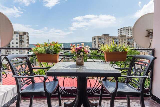 Отель Hotel S.R Тбилиси-3