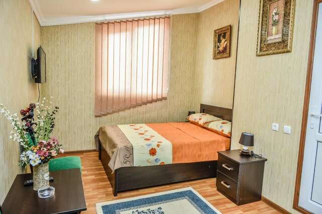 Отель Hotel S.R Тбилиси-48