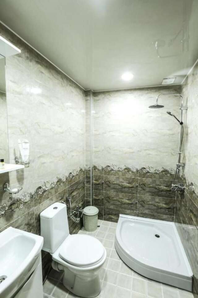 Отель Hotel S.R Тбилиси-89