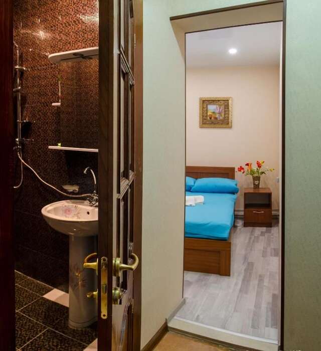 Отель Hotel S.R Тбилиси-92